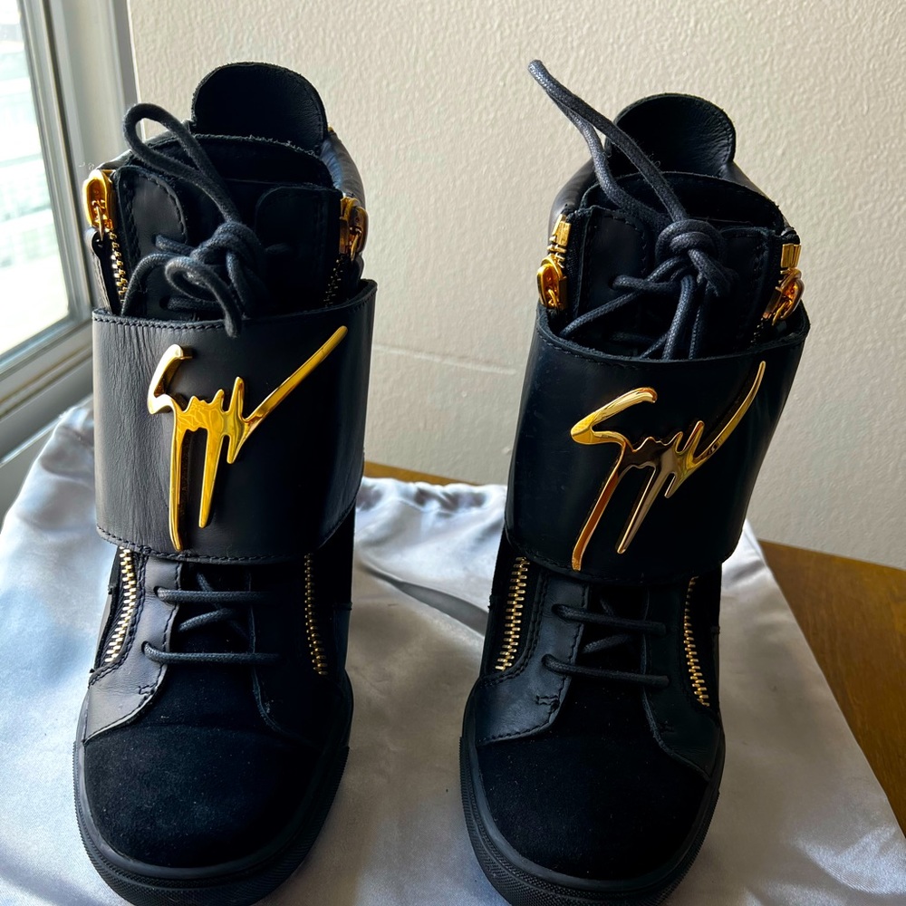 Guiseppe Zanoti wedge sneakers size 42 Black and gold